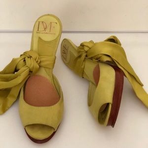 🔵FINAL MARKDOWN🔴DVF- Platform Stiletto Sandal